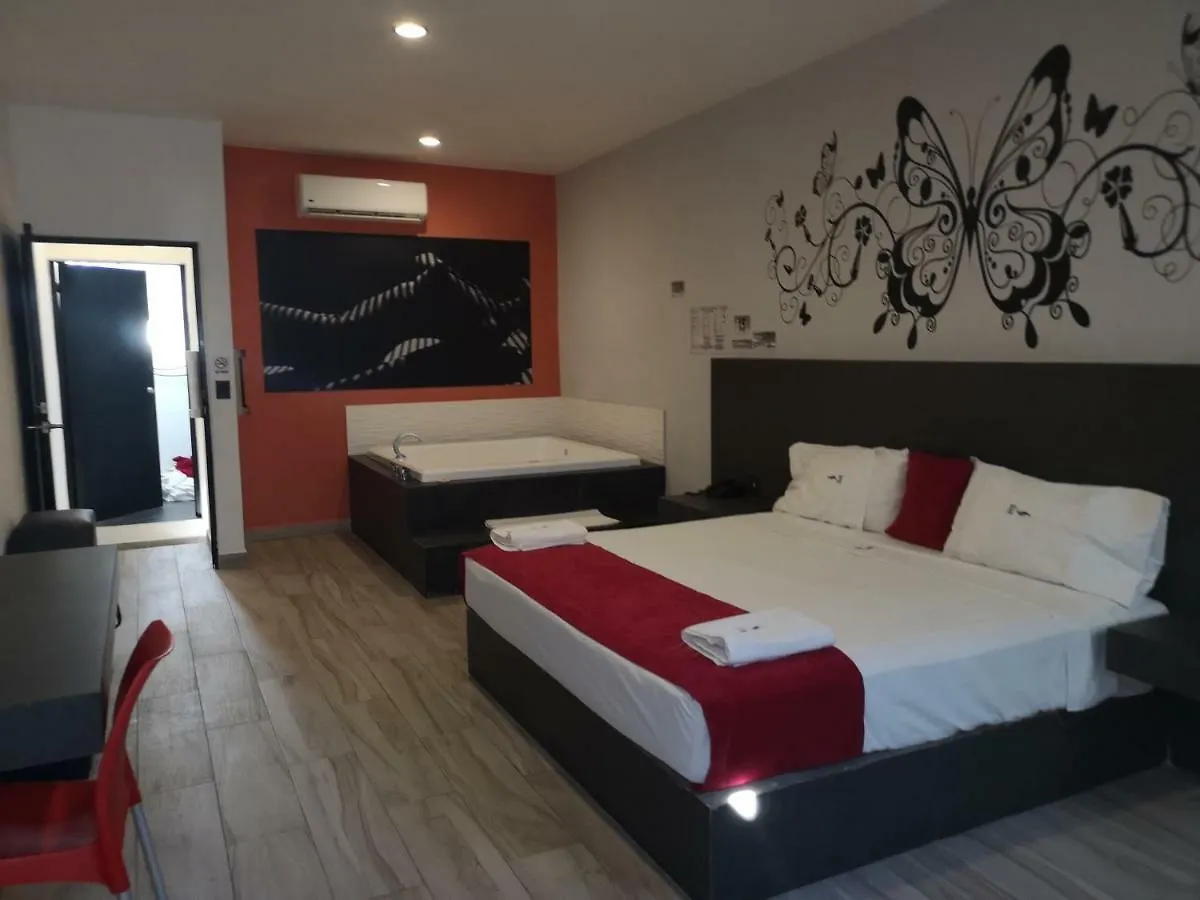 *** Love hotel Motel Due Cancun Mexico